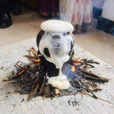 නව ගොඩනැගිල්ලට පිවිසීම.